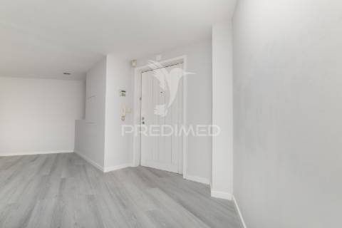 Apartamento t3 renovado com 265m² no centro de braga – são vicente (10.º andar com vista panorâmica)