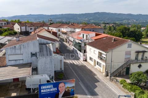 Apartamento t1 na cobertura - amares (junto ao isave) - 55 m2