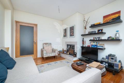 Excelente apartamento t2 - braga (lomar)