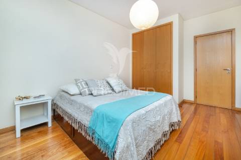 Excelente apartamento t2 - braga (lomar)