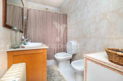 Excelente apartamento t2 - braga (lomar)