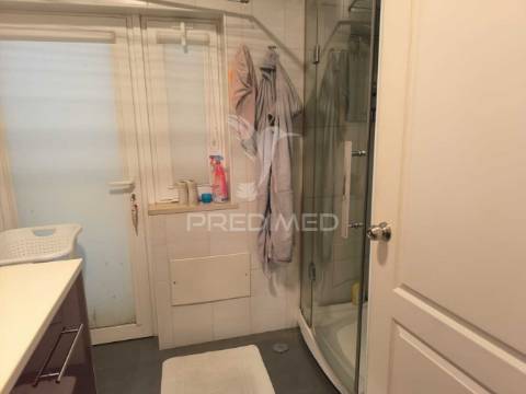 Moradia t4 em condomínio fechado