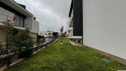 Moradia t4 nova em guimarães