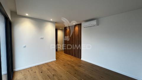 Moradia t4 nova em guimarães