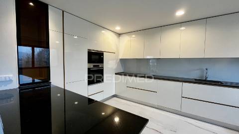 Moradia t4 nova em guimarães