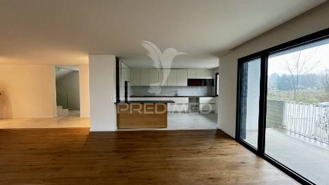 Moradia t4 nova em guimarães