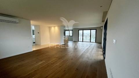 Moradia t4 nova em guimarães