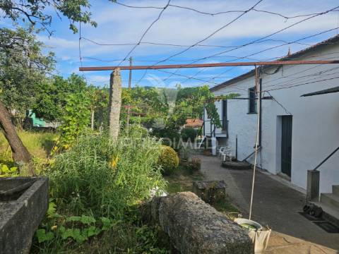 Moradia histórica em santo tirso