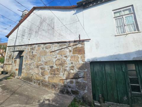 Moradia histórica em santo tirso