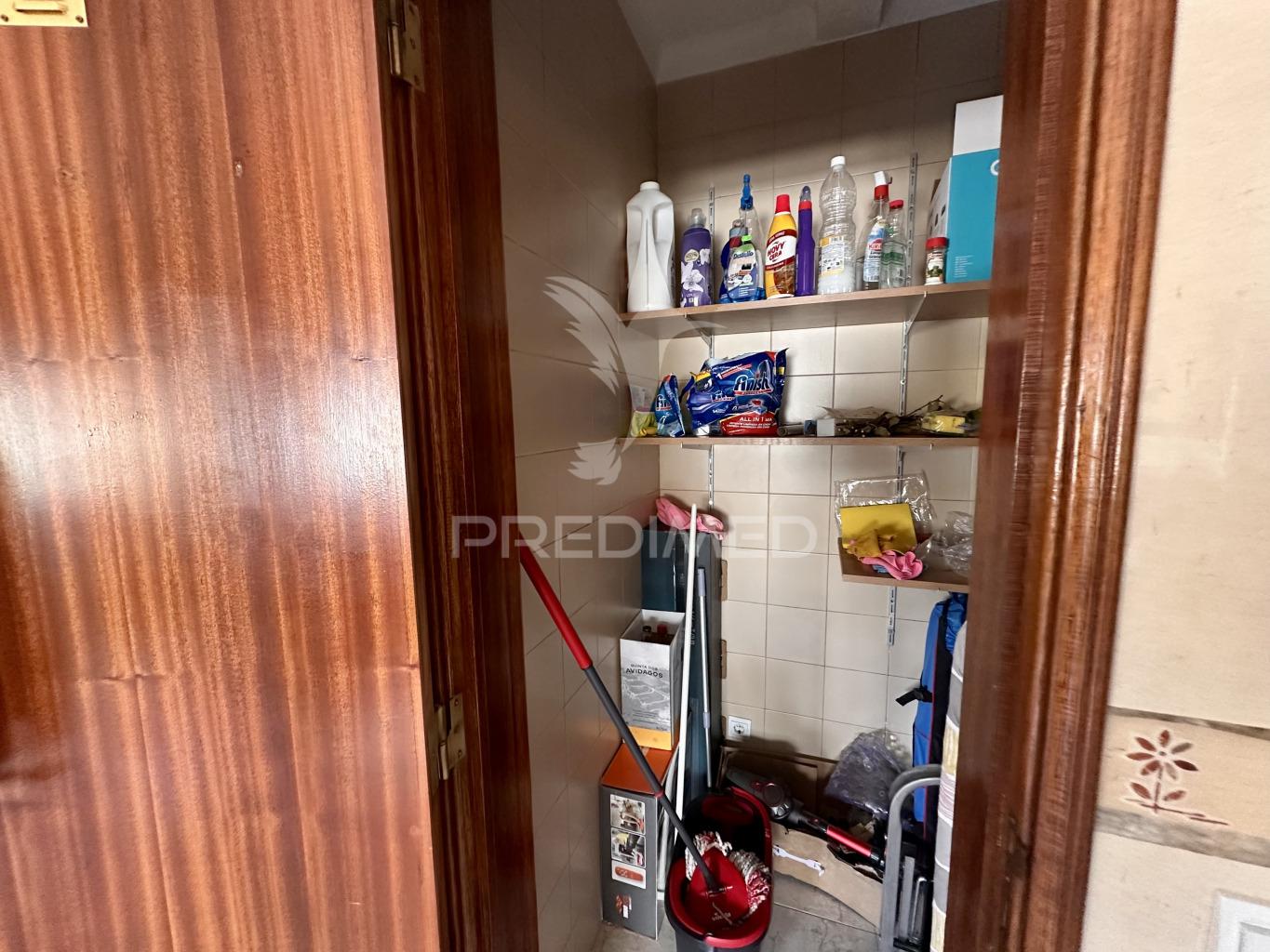 Apartamento t3 na av d. manuel i