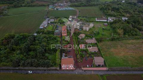 Herdade, para venda, na freguesia da ribeira seca, no concelho da ribeira grande