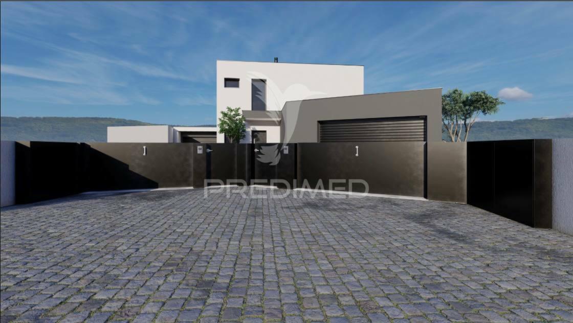 Moradia geminada t3