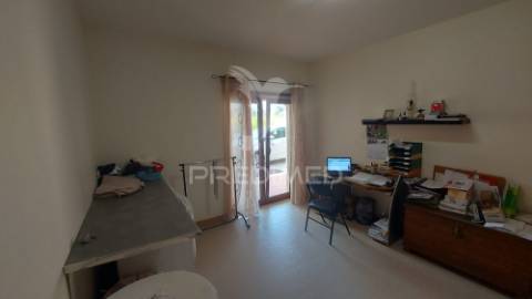 Moradia t5 com piscina em achete a 10 minutos de santarém.