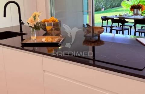 Moradia t4 com piscina e golfe