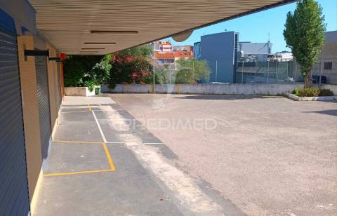 Venda armazém industrial c/ parque privativo, prior velho