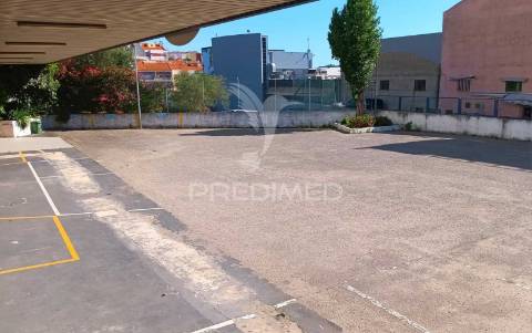 Venda armazém industrial c/ parque privativo, prior velho