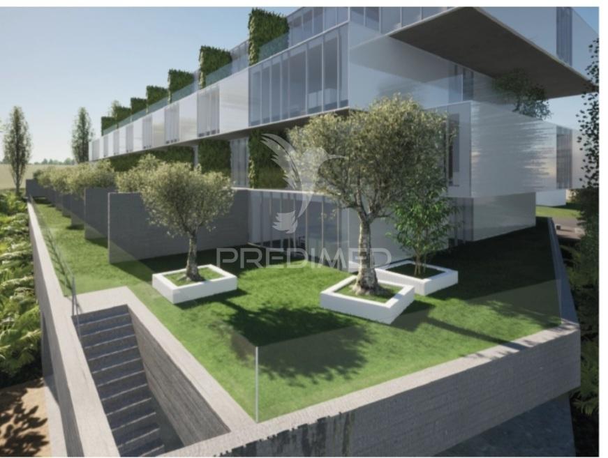 T1 luxo, terraço, garagem e arrumo