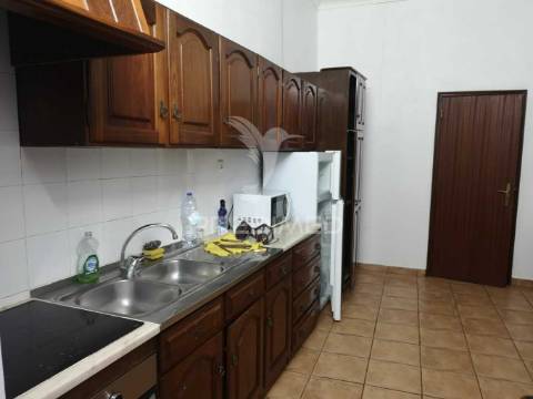 Monte alentejano nas ademas