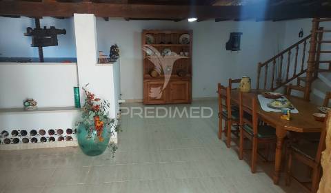 Quinta com moradia t4, piscina, terreno com 3 ha, santarém.