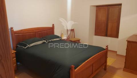 Quinta com moradia t4, piscina, terreno com 3 ha, santarém.