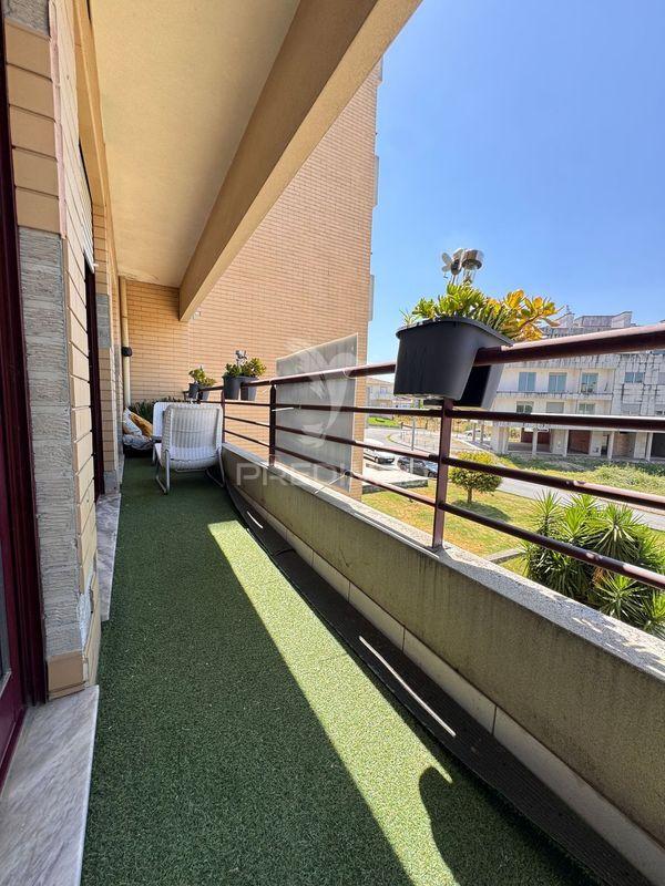 Apartamento t3 em várzea