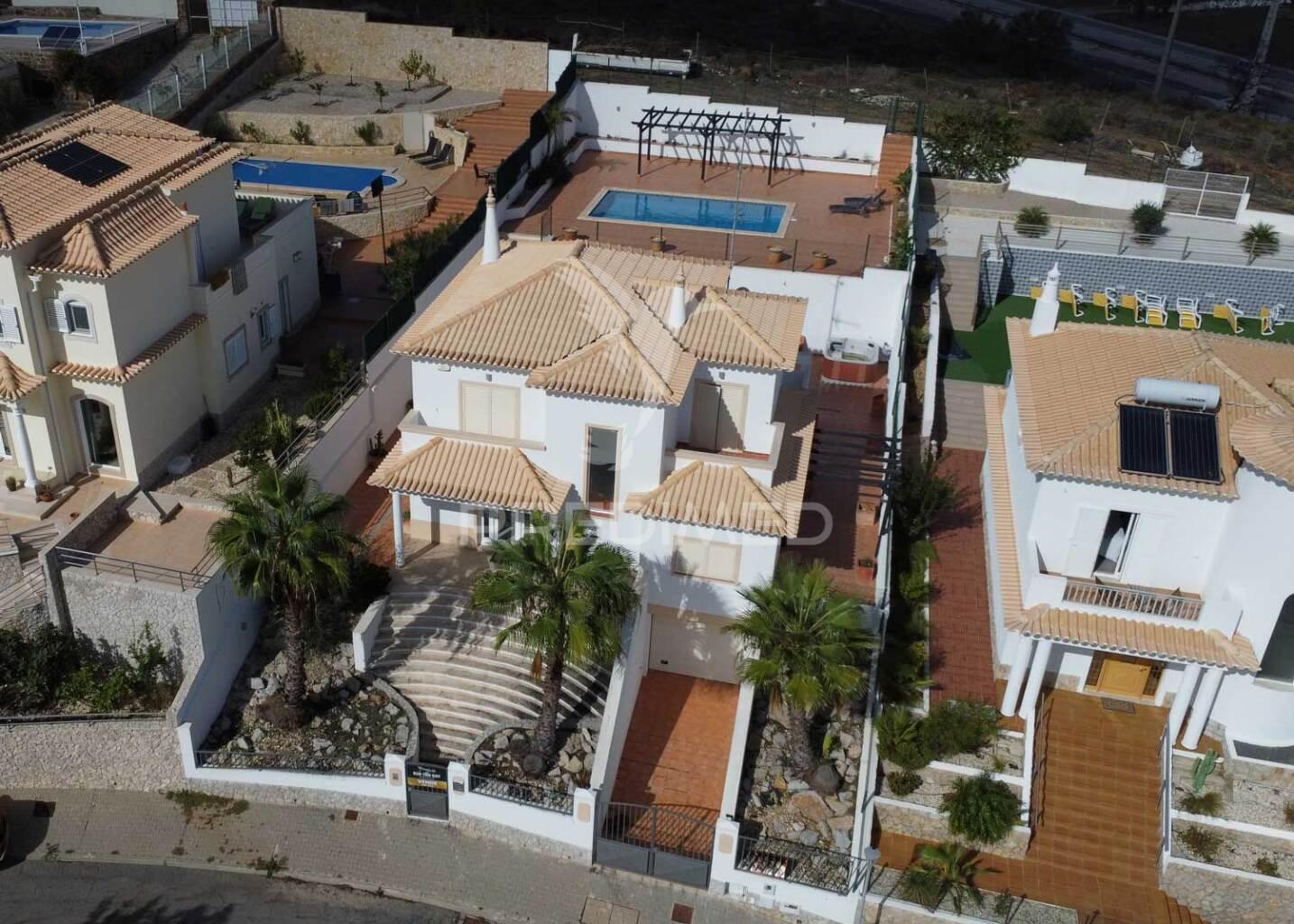 Fantástica moradia t3 com piscina em castro marim