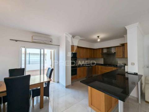 Fantástica moradia t3 com piscina em castro marim