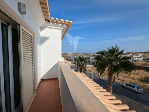 Fantástica moradia t3 com piscina em castro marim