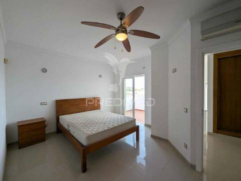 Fantástica moradia t3 com piscina em castro marim