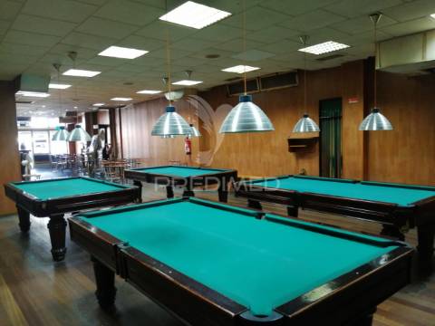 Café / salão de jogos  - centro de matosinhos