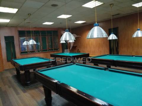 Café / salão de jogos  - centro de matosinhos