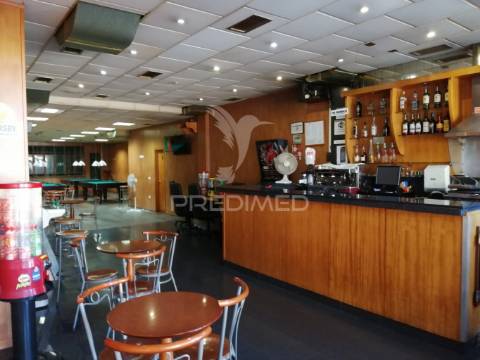 Café / salão de jogos  - centro de matosinhos