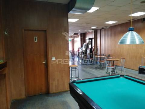 Café / salão de jogos  - centro de matosinhos
