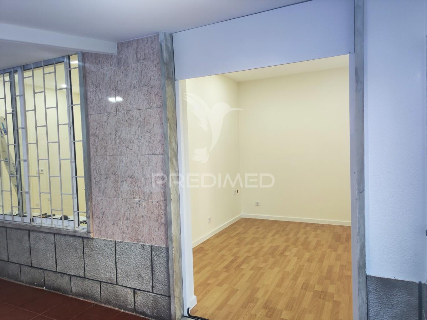 Espaço comercial loja à venda na cruz de pau
