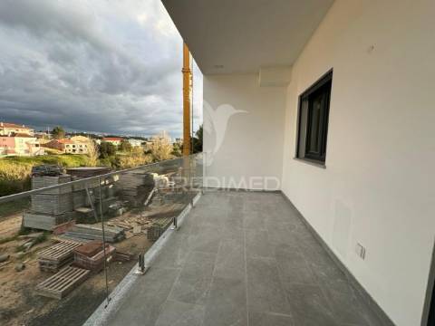 Apartamento novo em construção