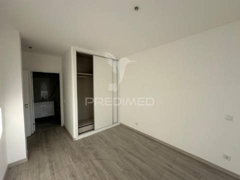 Apartamento novo em construção