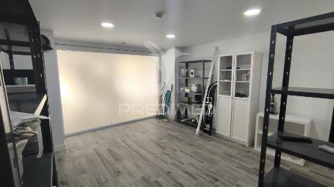 Loja na praia da rocha