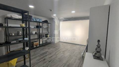 Loja na praia da rocha