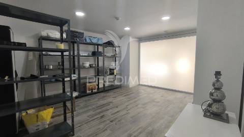 Loja na praia da rocha