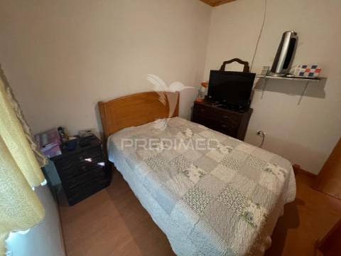 Moradia t3 lajes do pico