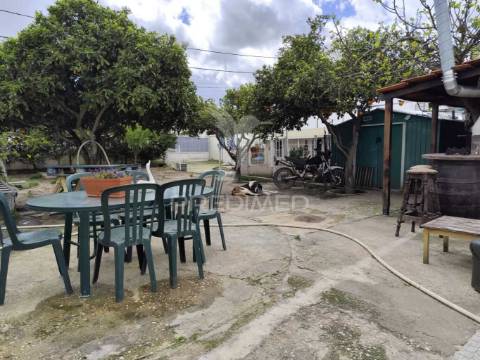 Moradia t3 / próximo da moita