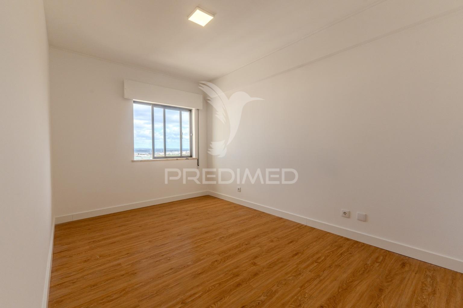 Apartamento t1 remodelado praia da rocha