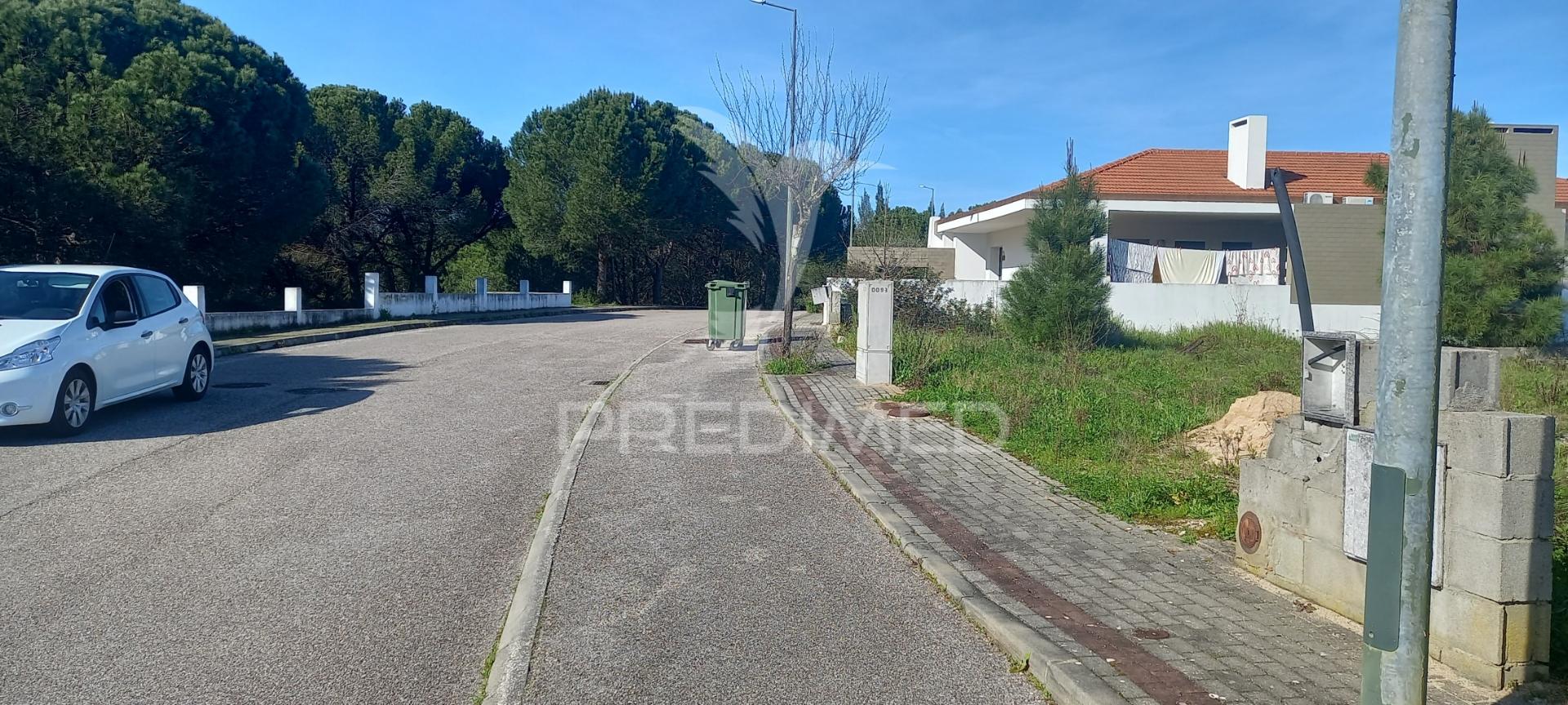 Lote de moradia