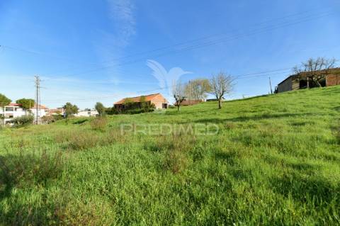 Terreno rústico de 6291m2 e 125m2 de área urbana, portela