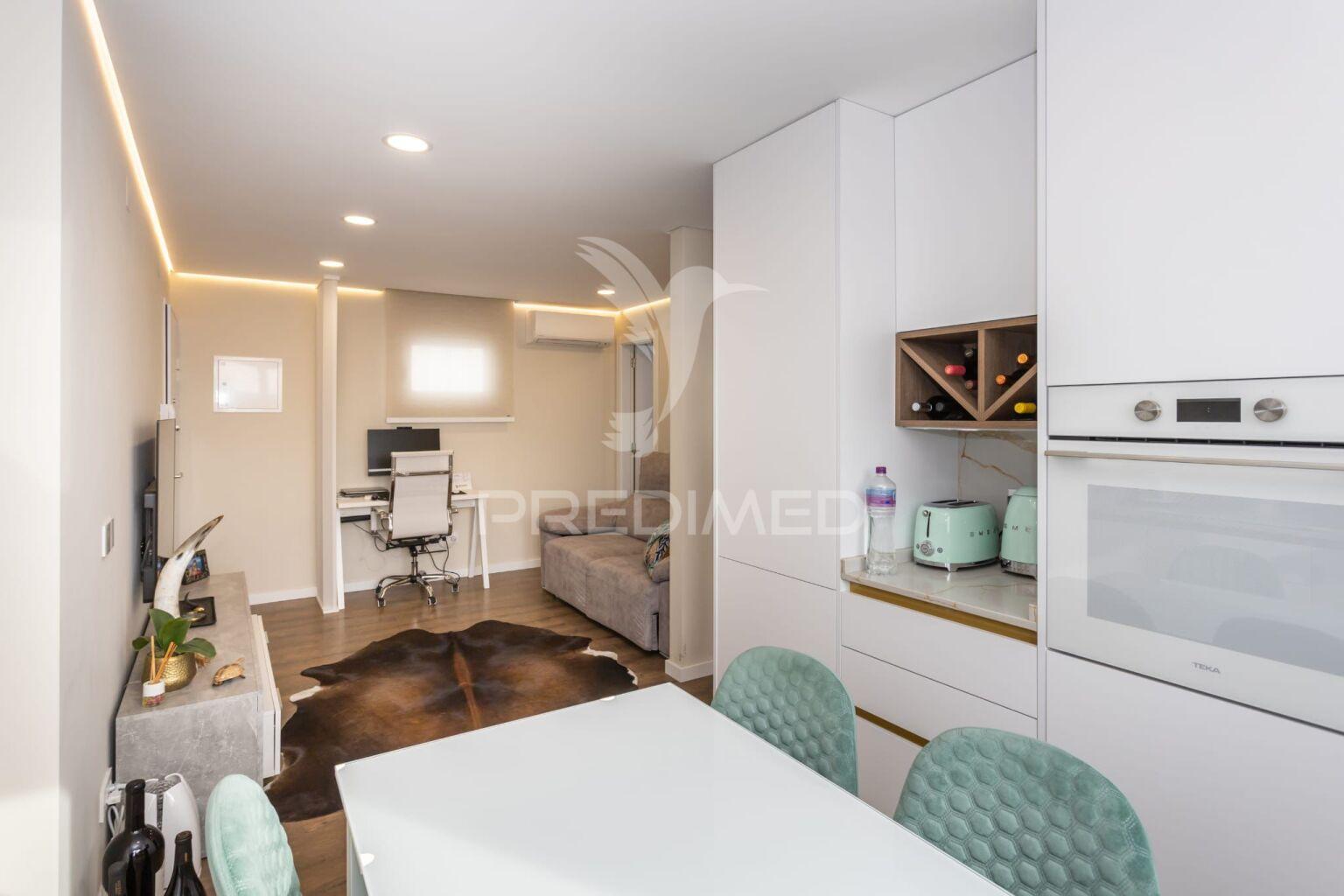 Apartamento t1 nos quatro caminhos