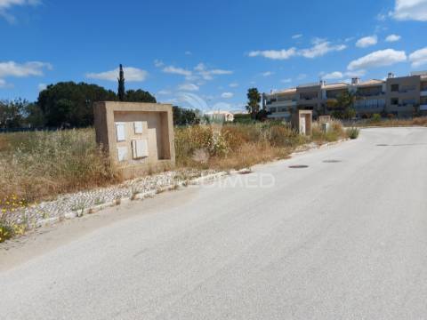 Lagos terreno p/construção de 1764m2, zona ultraprivilegiada