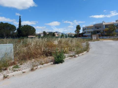 Lagos terreno p/construção de 1764m2, zona ultraprivilegiada