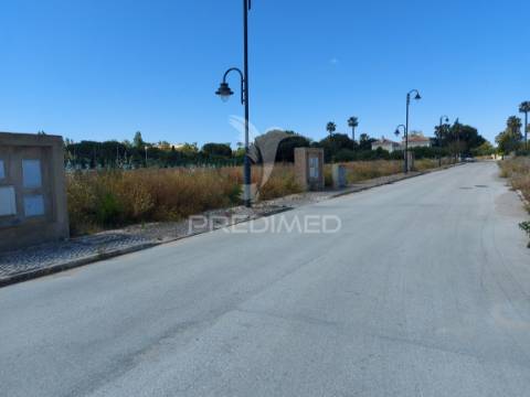 Lagos terreno p/construção de 1764m2, zona ultraprivilegiada