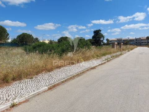 Lagos terreno p/construção de 1764m2, zona ultraprivilegiada