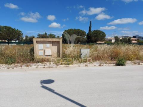 Lagos terreno p/construção de 1764m2, zona ultraprivilegiada